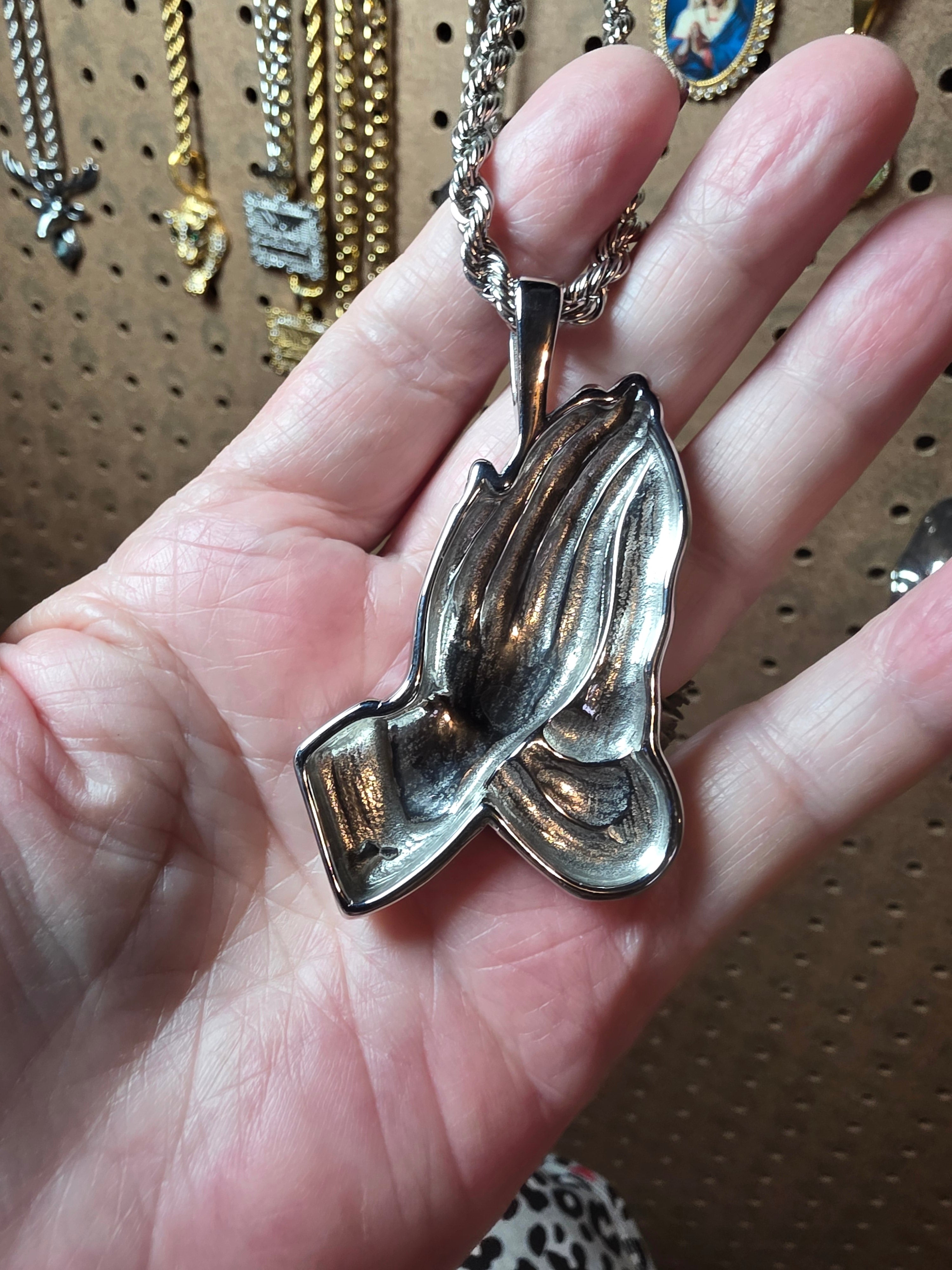 Stainless Steel Praying Hands Pendant with Chain ⛓️‍💥