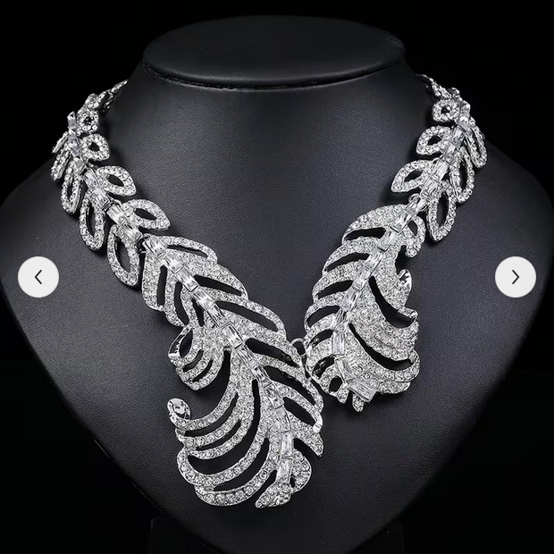 3pcs/set Luxurious Exaggerated Rhinestone Large Feather-Shaped Necklace + Earring Set